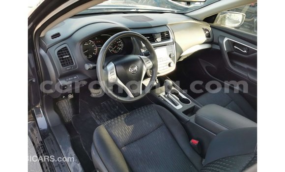 Sayi Imported Nissan Altima Blue Mota in Import - Dubai a Ashanti Sayi Imported Nissan Altima Blue Mota in Import - Dubai a Ashanti