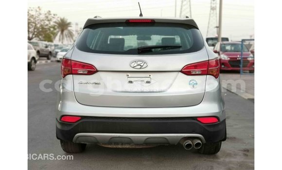 Buy Import Hyundai Santa Fe Other Car in Import - Dubai in Ashanti Buy Import Hyundai Santa Fe Other Car in Import - Dubai in Ashanti