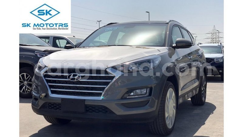 Big with watermark hyundai tucson ashanti import dubai 22621