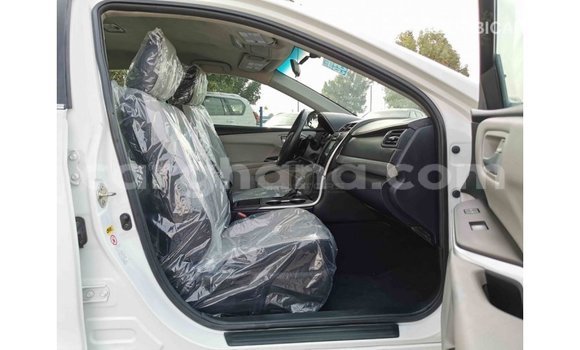 Buy Import Toyota Camry White Car in Import - Dubai in Ashanti Buy Import Toyota Camry White Car in Import - Dubai in Ashanti
