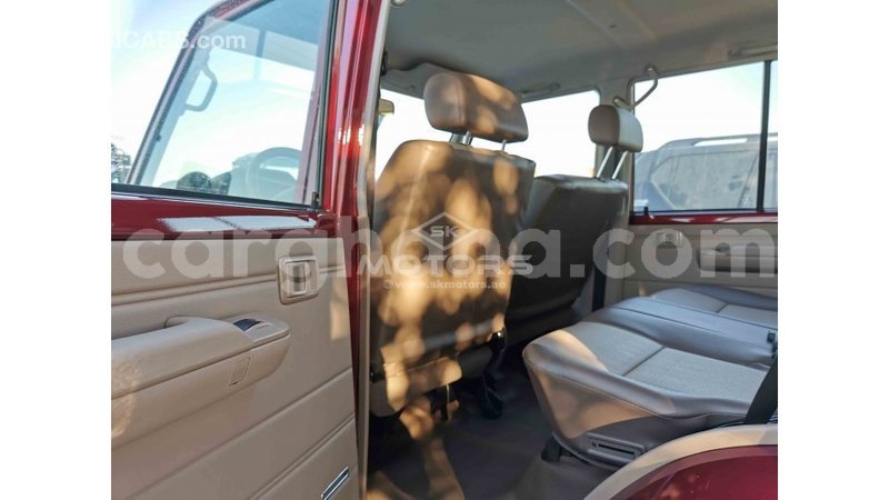 Big with watermark toyota land cruiser ashanti import dubai 22643