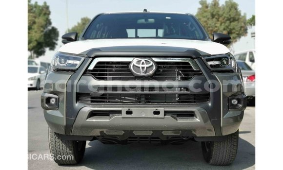 Buy Import Toyota Hilux Brown Car in Import - Dubai in Ashanti Buy Import Toyota Hilux Brown Car in Import - Dubai in Ashanti