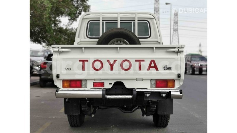 Big with watermark toyota land cruiser ashanti import dubai 22667