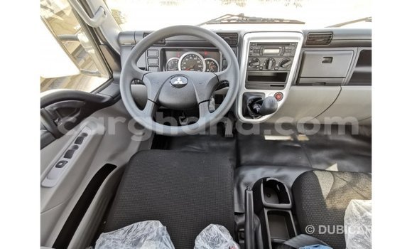 Sayi Imported Mitsubishi Fuso White Babbar mota in Import - Dubai a Ashanti Sayi Imported Mitsubishi Fuso White Babbar mota in Import - Dubai a Ashanti