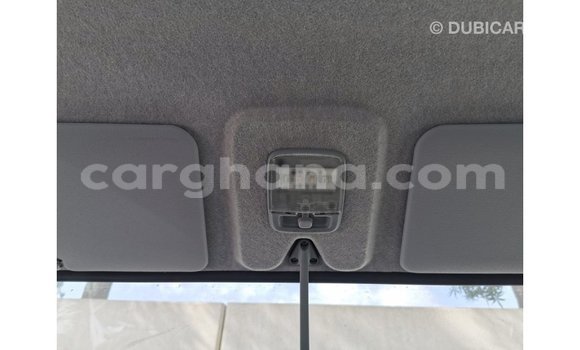 Sayi Imported Mitsubishi Fuso White Babbar mota in Import - Dubai a Ashanti Sayi Imported Mitsubishi Fuso White Babbar mota in Import - Dubai a Ashanti