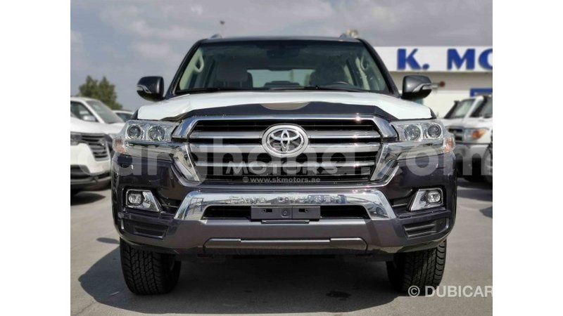 Big with watermark toyota land cruiser ashanti import dubai 22706