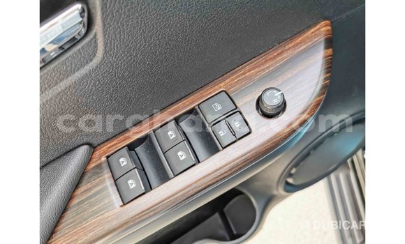 Sayi Imported Toyota Hilux Black Mota in Import - Dubai a Ashanti Sayi Imported Toyota Hilux Black Mota in Import - Dubai a Ashanti