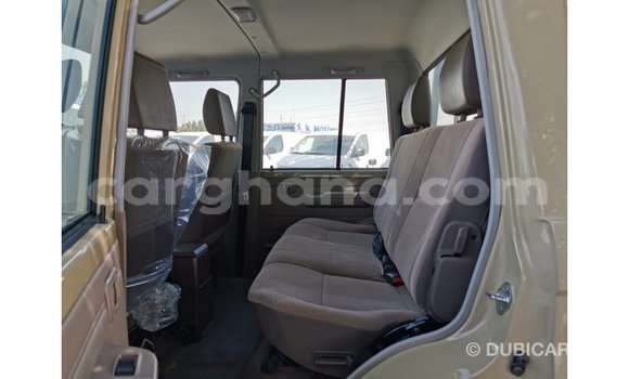 Sayi Imported Toyota Land Cruiser M Mota in Import - Dubai a Ashanti Sayi Imported Toyota Land Cruiser M Mota in Import - Dubai a Ashanti