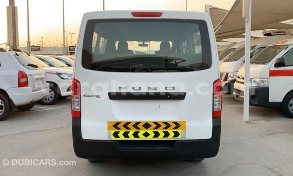Ra Imported Mitsubishi Fuso funfun Ọkọ̀ akẹ́rù ńlá in Import - Dubai ni Ashanti Ra Imported Mitsubishi Fuso funfun Ọkọ̀ akẹ́rù ńlá in Import - Dubai ni Ashanti