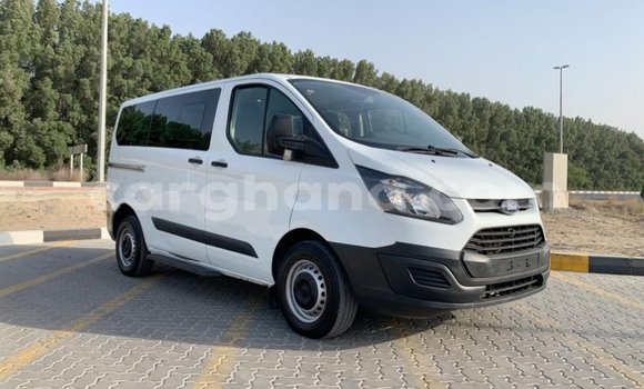 Ra Imported Ford Tourneo Custom funfun Ọkọ̀ in Import - Dubai ni Ashanti Ra Imported Ford Tourneo Custom funfun Ọkọ̀ in Import - Dubai ni Ashanti