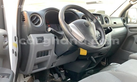 Ra Imported Mitsubishi Fuso funfun Ọkọ̀ akẹ́rù ńlá in Import - Dubai ni Ashanti Ra Imported Mitsubishi Fuso funfun Ọkọ̀ akẹ́rù ńlá in Import - Dubai ni Ashanti