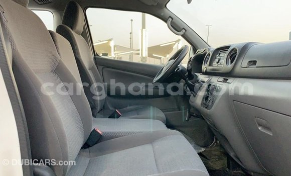 Ra Imported Mitsubishi Fuso funfun Ọkọ̀ akẹ́rù ńlá in Import - Dubai ni Ashanti Ra Imported Mitsubishi Fuso funfun Ọkọ̀ akẹ́rù ńlá in Import - Dubai ni Ashanti