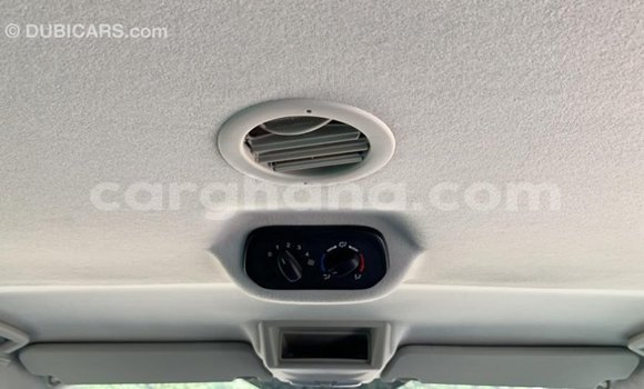 Ra Imported Ford Tourneo Custom funfun Ọkọ̀ in Import - Dubai ni Ashanti Ra Imported Ford Tourneo Custom funfun Ọkọ̀ in Import - Dubai ni Ashanti