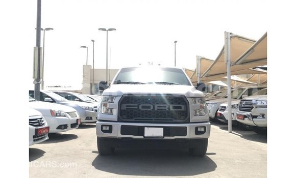 Sayi Imported Ford V8 Sauran Mota in Import - Dubai a Ashanti Sayi Imported Ford V8 Sauran Mota in Import - Dubai a Ashanti