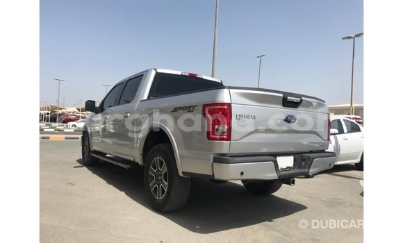 Sayi Imported Ford V8 Sauran Mota in Import - Dubai a Ashanti Sayi Imported Ford V8 Sauran Mota in Import - Dubai a Ashanti