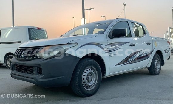 Sayi Imported Mitsubishi L200 White Mota in Import - Dubai a Ashanti Sayi Imported Mitsubishi L200 White Mota in Import - Dubai a Ashanti