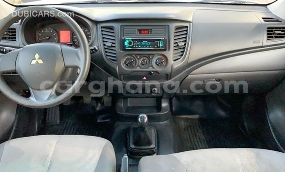 Sayi Imported Mitsubishi L200 White Mota in Import - Dubai a Ashanti Sayi Imported Mitsubishi L200 White Mota in Import - Dubai a Ashanti