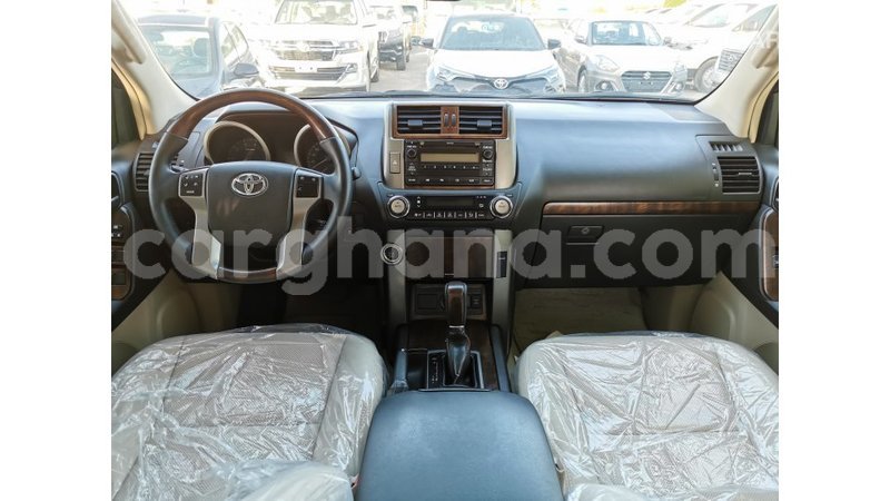 Big with watermark toyota prado ashanti import dubai 22738