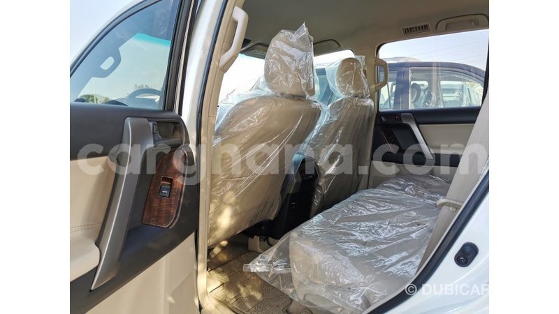 Big with watermark toyota prado ashanti import dubai 22738