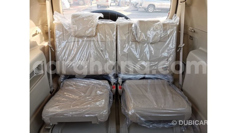 Big with watermark toyota prado ashanti import dubai 22738