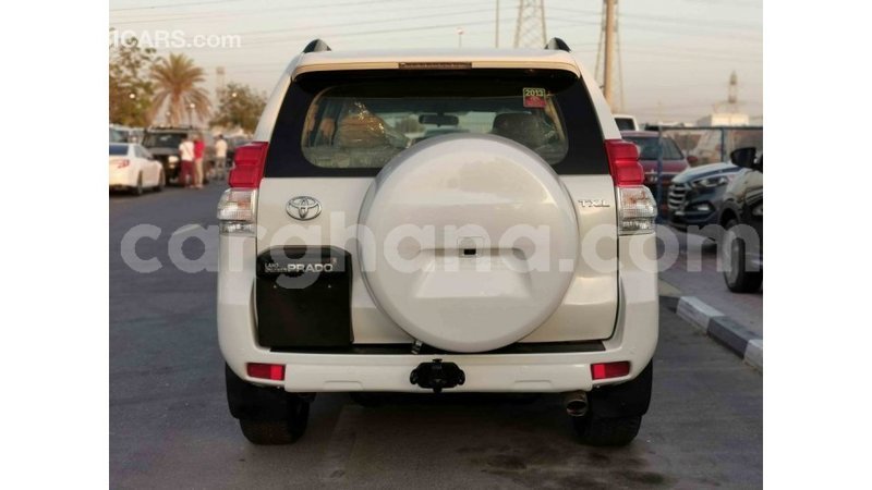 Big with watermark toyota prado ashanti import dubai 22755