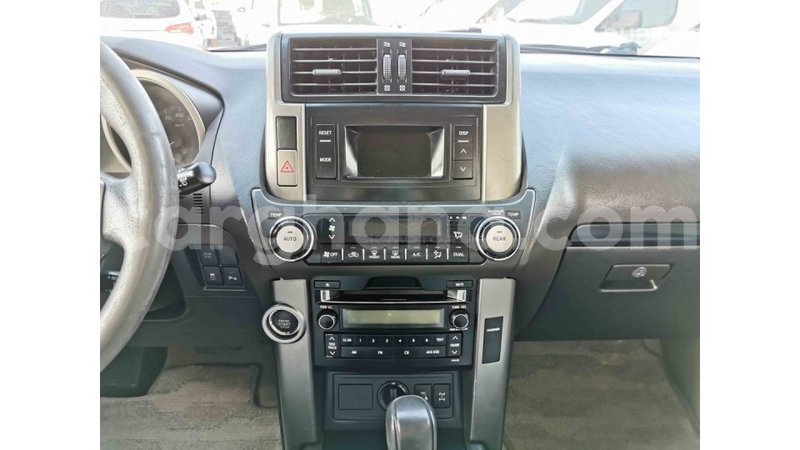 Big with watermark toyota prado ashanti import dubai 22755