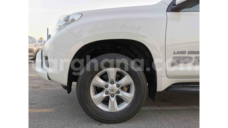 Big with watermark toyota prado ashanti import dubai 22755