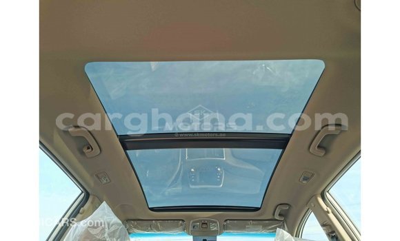 Buy Import Hyundai Tucson White Car in Import - Dubai in Ashanti Buy Import Hyundai Tucson White Car in Import - Dubai in Ashanti