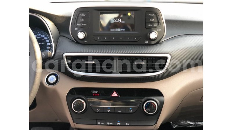 Big with watermark hyundai tucson ashanti import dubai 22782