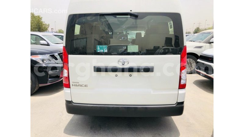 Big with watermark toyota hiace ashanti import dubai 22805