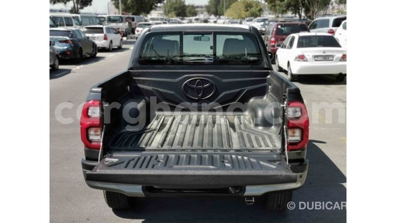 Big with watermark toyota hilux ashanti import dubai 22806