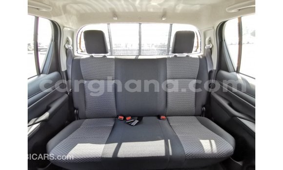 Sayi Imported Toyota Hilux Sauran Mota in Import - Dubai a Ashanti Sayi Imported Toyota Hilux Sauran Mota in Import - Dubai a Ashanti