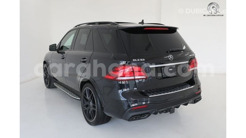 Big with watermark mercedes benz gle ashanti import dubai 22826