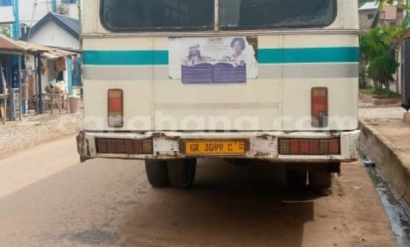 Buy Used Tata Aria White Car in Accra in Greater Accra Buy Used Tata Aria White Car in Accra in Greater Accra