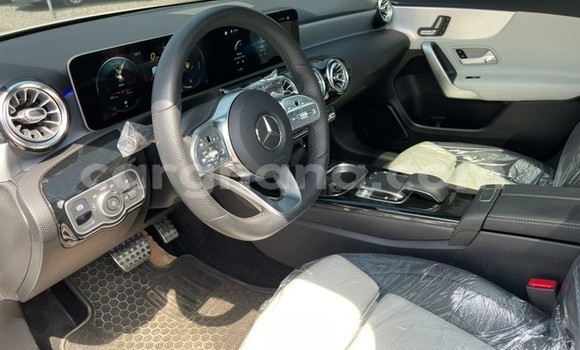 Buy Used Mercedes-Benz C-Classe White Car in Sekondi in Western Buy Used Mercedes-Benz C-Classe White Car in Sekondi in Western