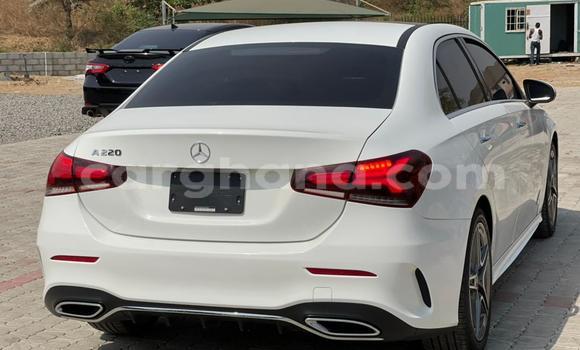 Buy Used Mercedes-Benz C-Classe White Car in Sekondi in Western Buy Used Mercedes-Benz C-Classe White Car in Sekondi in Western