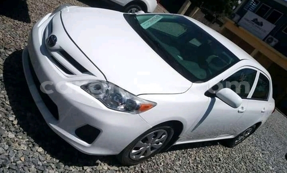 Buy Used Toyota Corolla II White Car in Accra in Greater Accra Buy Used Toyota Corolla II White Car in Accra in Greater Accra