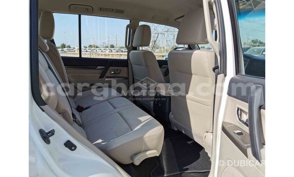 Buy Import Mitsubishi Pajero White Car in Import - Dubai in Ashanti Buy Import Mitsubishi Pajero White Car in Import - Dubai in Ashanti