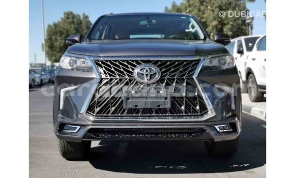 Sayi Imported Toyota Fortuner Sauran Mota in Import - Dubai a Ashanti Sayi Imported Toyota Fortuner Sauran Mota in Import - Dubai a Ashanti
