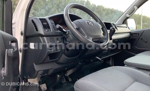 Buy Import Toyota Hiace White Car in Import - Dubai in Ashanti Buy Import Toyota Hiace White Car in Import - Dubai in Ashanti