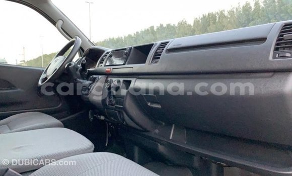 Buy Import Toyota Hiace White Car in Import - Dubai in Ashanti Buy Import Toyota Hiace White Car in Import - Dubai in Ashanti