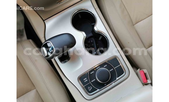 Sayi Imported Jeep Grand Cherokee Black Mota in Import - Dubai a Ashanti Sayi Imported Jeep Grand Cherokee Black Mota in Import - Dubai a Ashanti