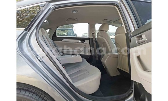 Sayi Imported Hyundai Sonata Sauran Mota in Import - Dubai a Ashanti Sayi Imported Hyundai Sonata Sauran Mota in Import - Dubai a Ashanti