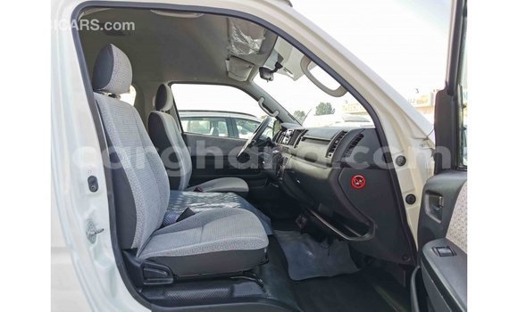 Buy Import Toyota Hiace White Car in Import - Dubai in Ashanti Buy Import Toyota Hiace White Car in Import - Dubai in Ashanti