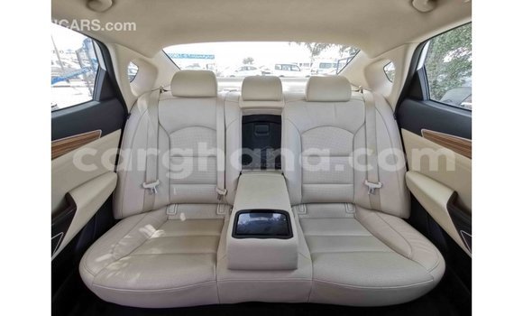 Ra Imported Kia Cadenza funfun Ọkọ̀ in Import - Dubai ni Ashanti Ra Imported Kia Cadenza funfun Ọkọ̀ in Import - Dubai ni Ashanti