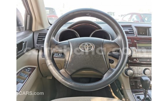 Sayi Imported Toyota Highlander Sauran Mota in Import - Dubai a Ashanti Sayi Imported Toyota Highlander Sauran Mota in Import - Dubai a Ashanti