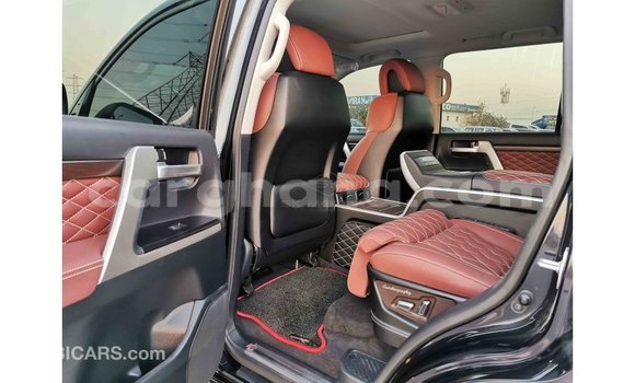 Sayi Imported Toyota Land Cruiser Black Mota in Import - Dubai a Ashanti Sayi Imported Toyota Land Cruiser Black Mota in Import - Dubai a Ashanti