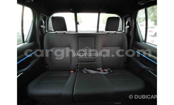 Buy Import Toyota Hilux White Car in Import - Dubai in Ashanti Buy Import Toyota Hilux White Car in Import - Dubai in Ashanti