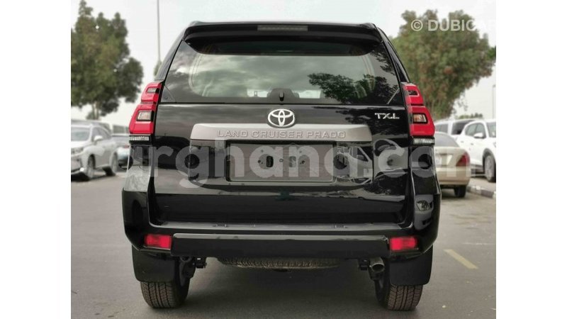 Big with watermark toyota prado ashanti import dubai 22904