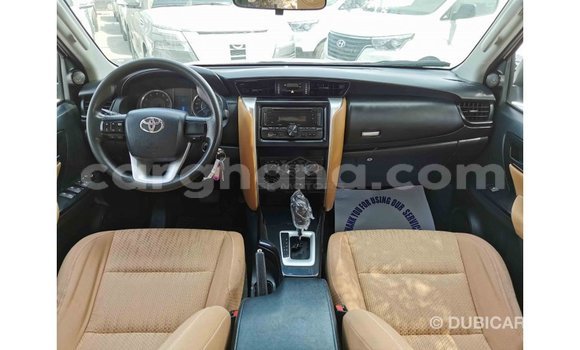 Buy Import Toyota Fortuner White Car in Import - Dubai in Ashanti Buy Import Toyota Fortuner White Car in Import - Dubai in Ashanti